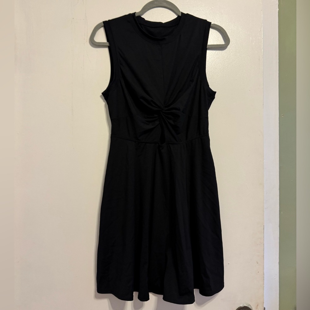 HALARA Elegant Black Twist-Front Mini Dress